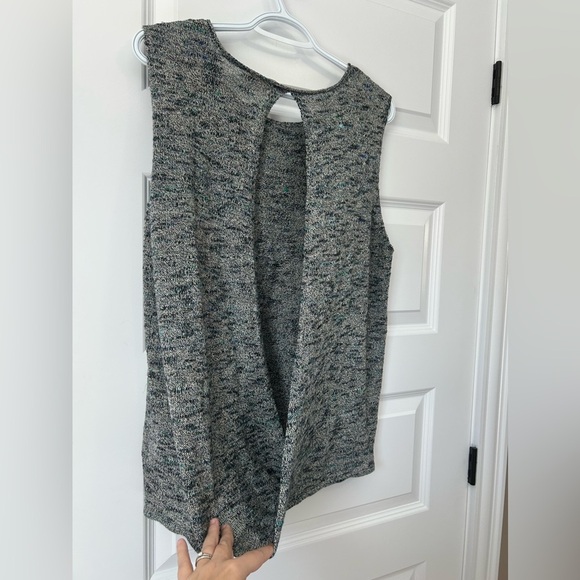 Eileen Fisher Linen Blend Sleeveless Open Back Blouse - Picture 5 of 7